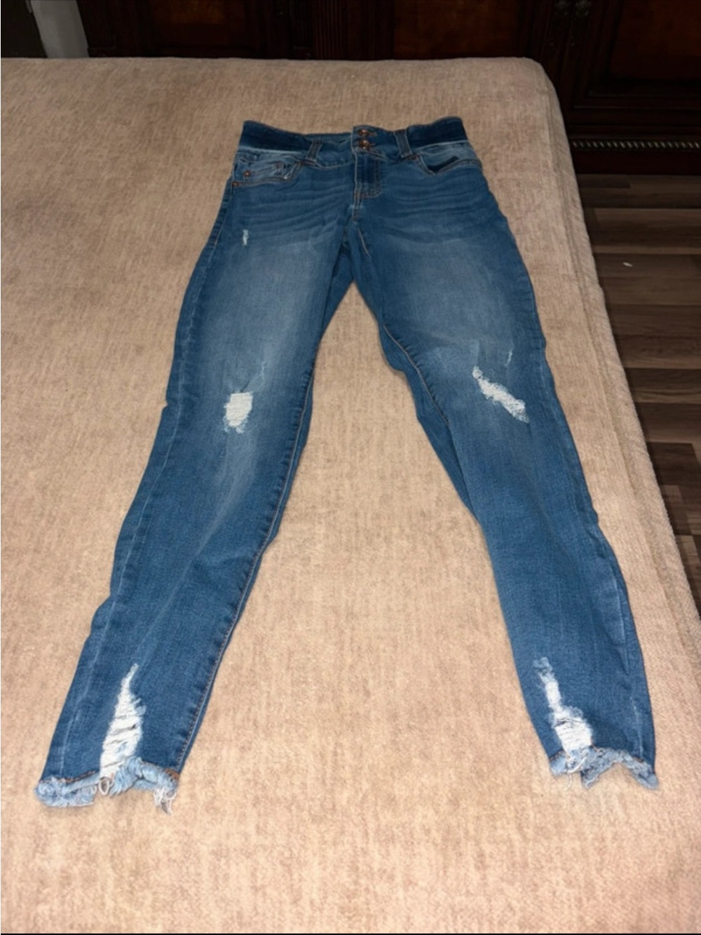 Blue Distressed Women's Skinny Jeans